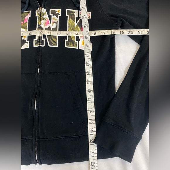 PINK-Victoria's Secret Zip Up sweatshirt Hoodie PINK logo women’s medium - Picture 3 of 7